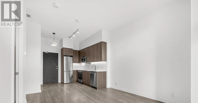 110-1 Neighbourhood Lane, Toronto, ON, M8Y 0C7 - 11