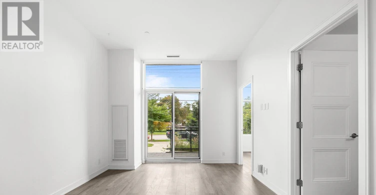 110-1 Neighbourhood Lane, Toronto, ON, M8Y 0C7 - 9