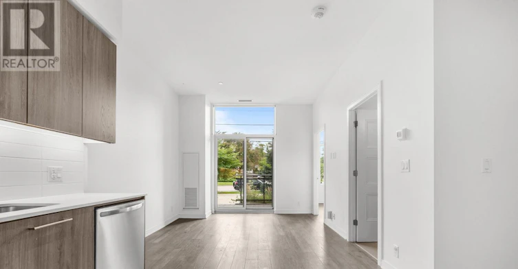 110-1 Neighbourhood Lane, Toronto, ON, M8Y 0C7 - 4
