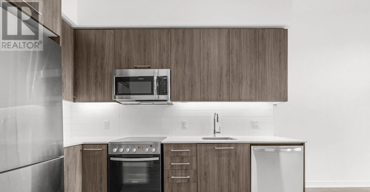 110-1 Neighbourhood Lane, Toronto, ON, M8Y 0C7 - 6