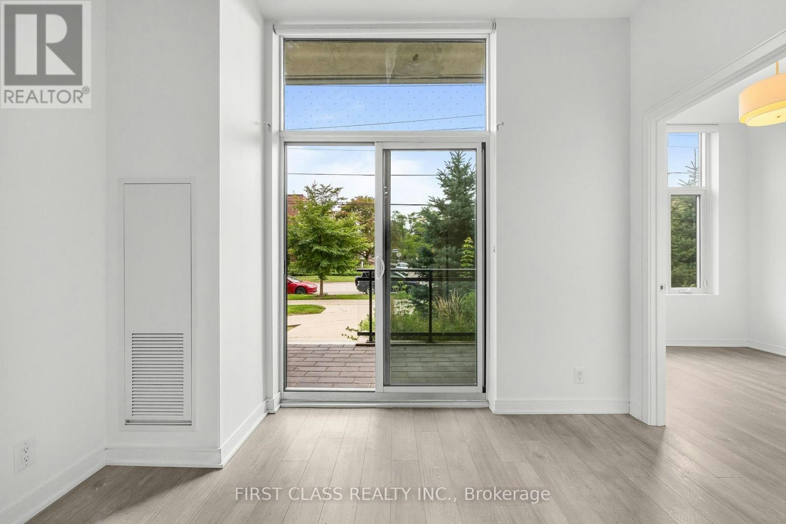 110-1 Neighbourhood Lane, Toronto, ON, M8Y 0C7 - 14