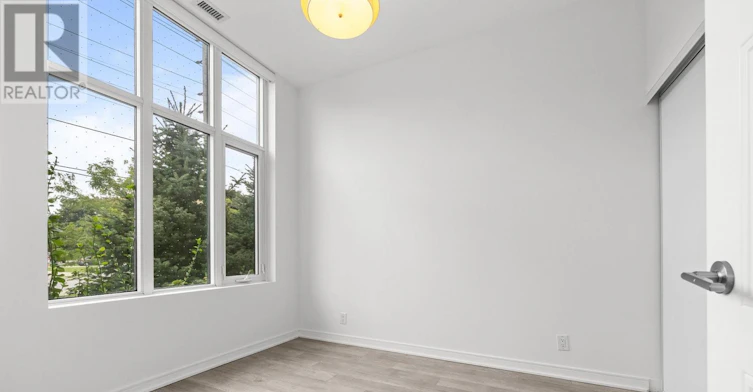 110-1 Neighbourhood Lane, Toronto, ON, M8Y 0C7 - 15