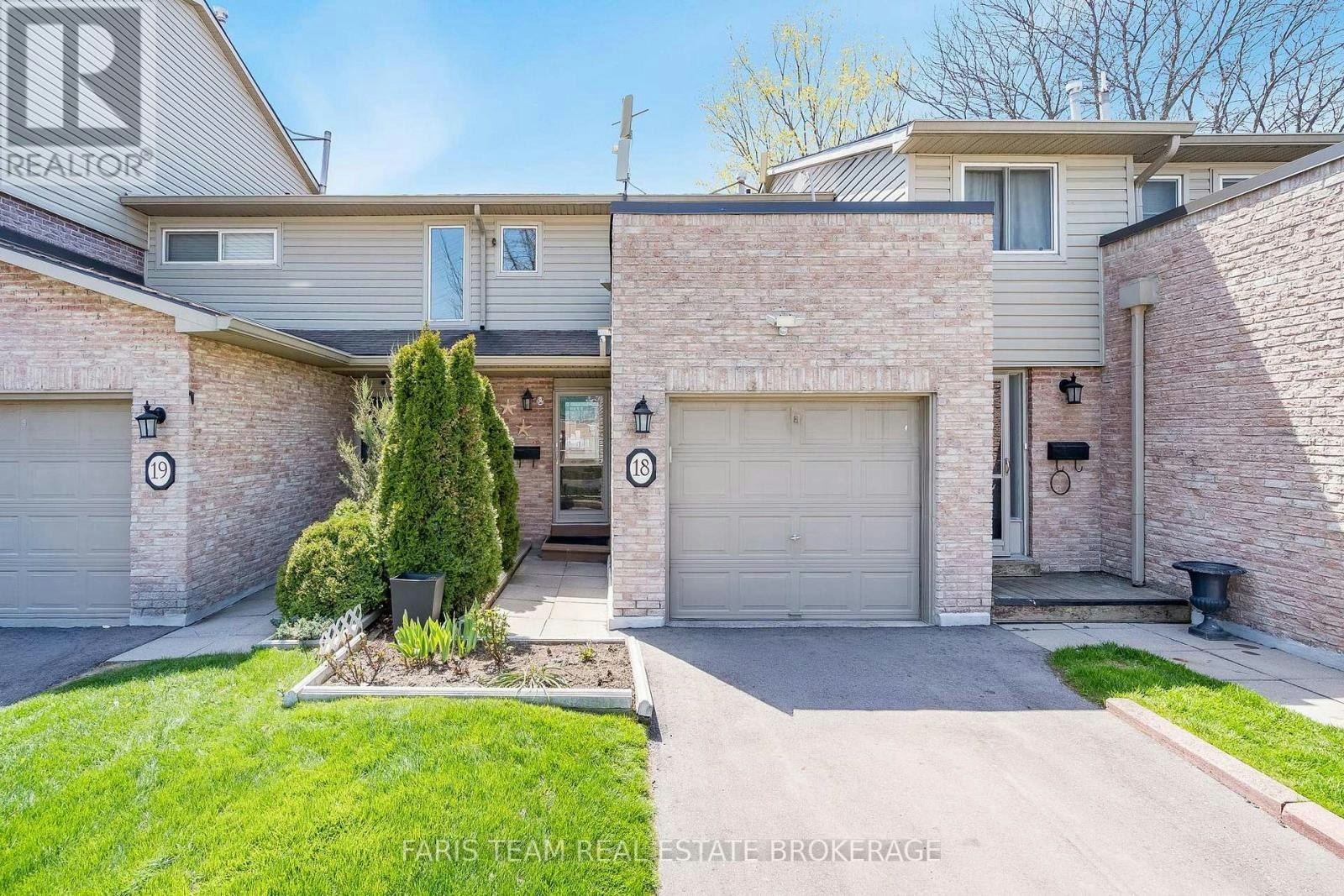 18-2075 Asta Drive, Mississauga, ON, L5A 2T5