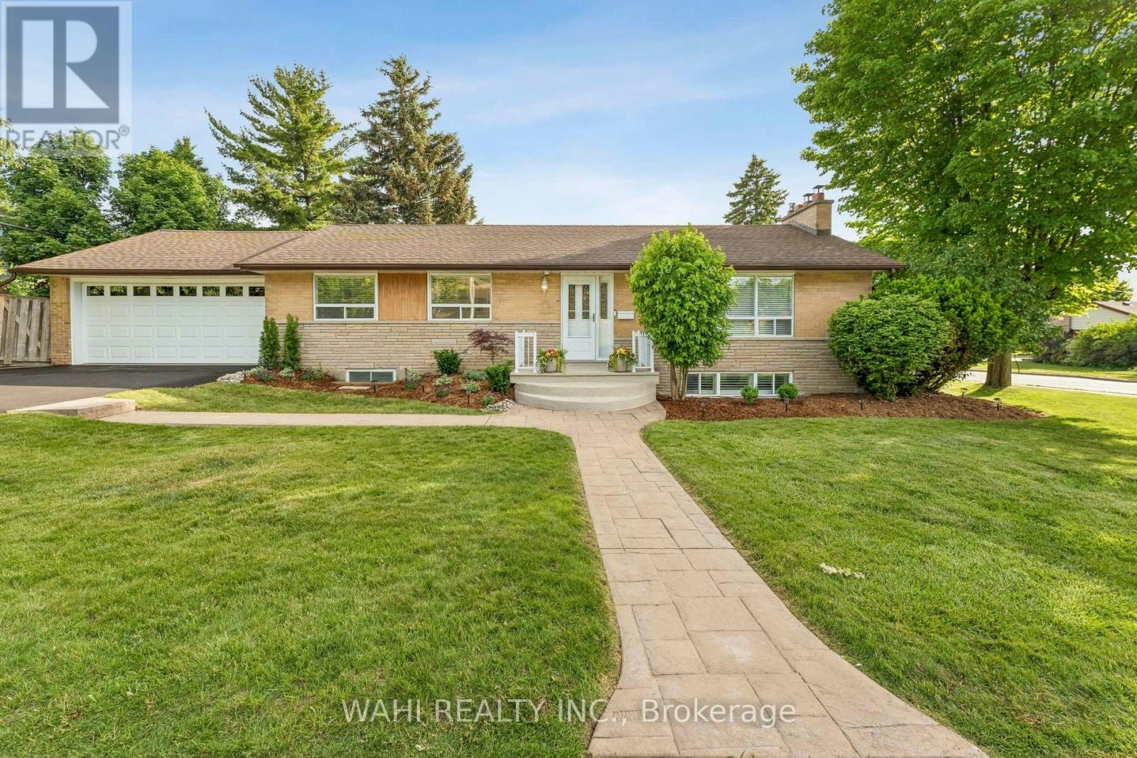 39 Nanwood Drive, Brampton, ON, L6W 1L7