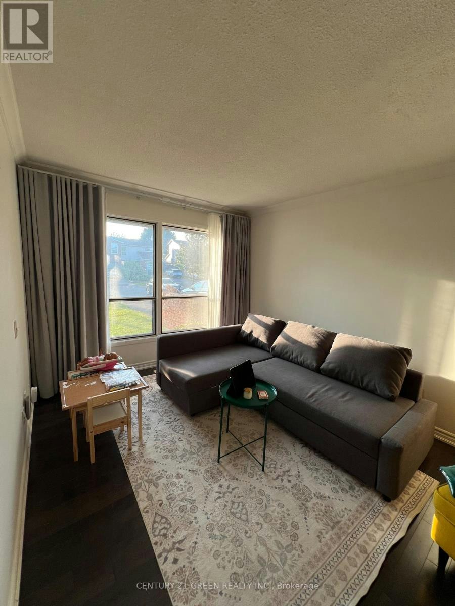 51 Cowan Road, Brampton, ON, L6X 2P9 3