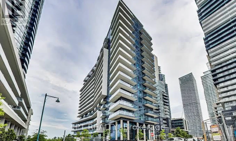 1015-390 Annie Craig Drive