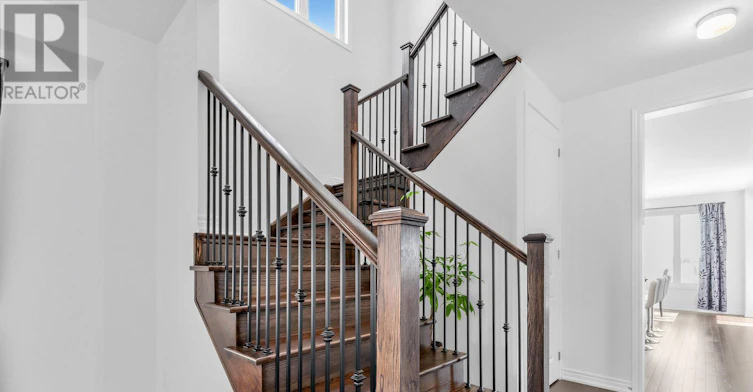15 Abbey Crescent, Barrie, ON, L9J 0W9 - 7