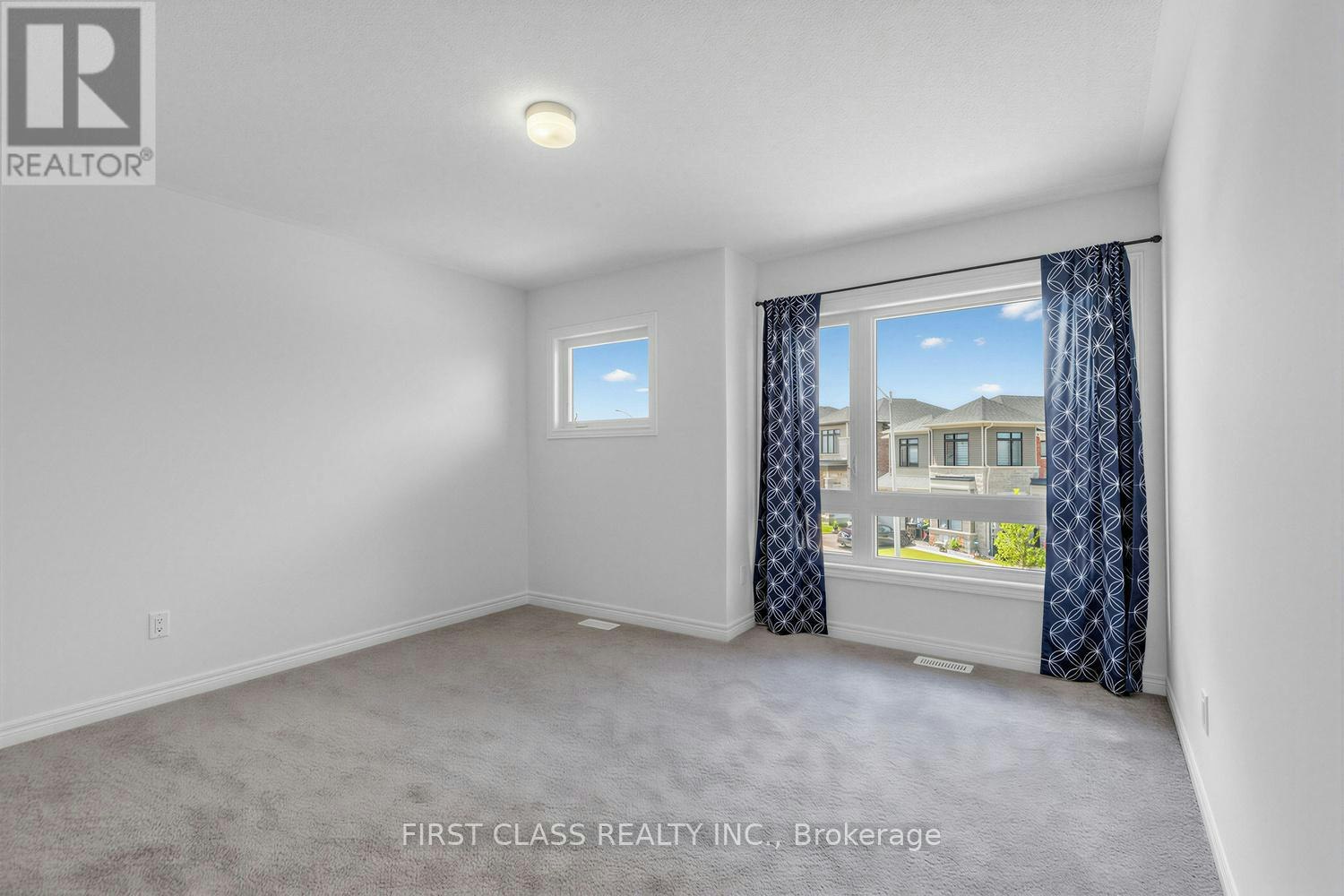 15 Abbey Crescent, Barrie, ON, L9J 0W9 - 32