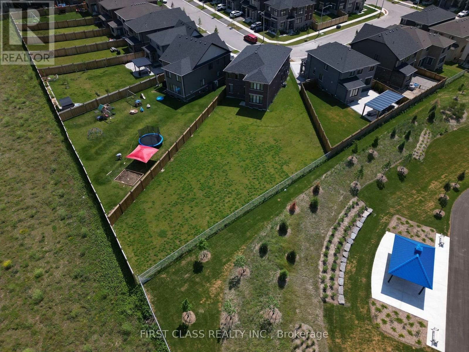 15 Abbey Crescent, Barrie, ON, L9J 0W9 - 42