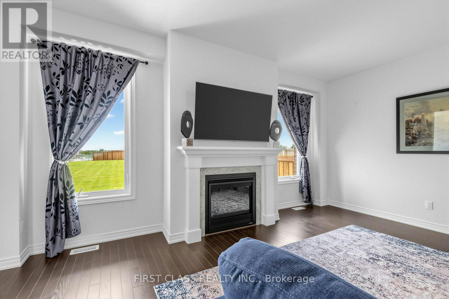 15 Abbey Crescent, Barrie, ON, L9J 0W9 - 9