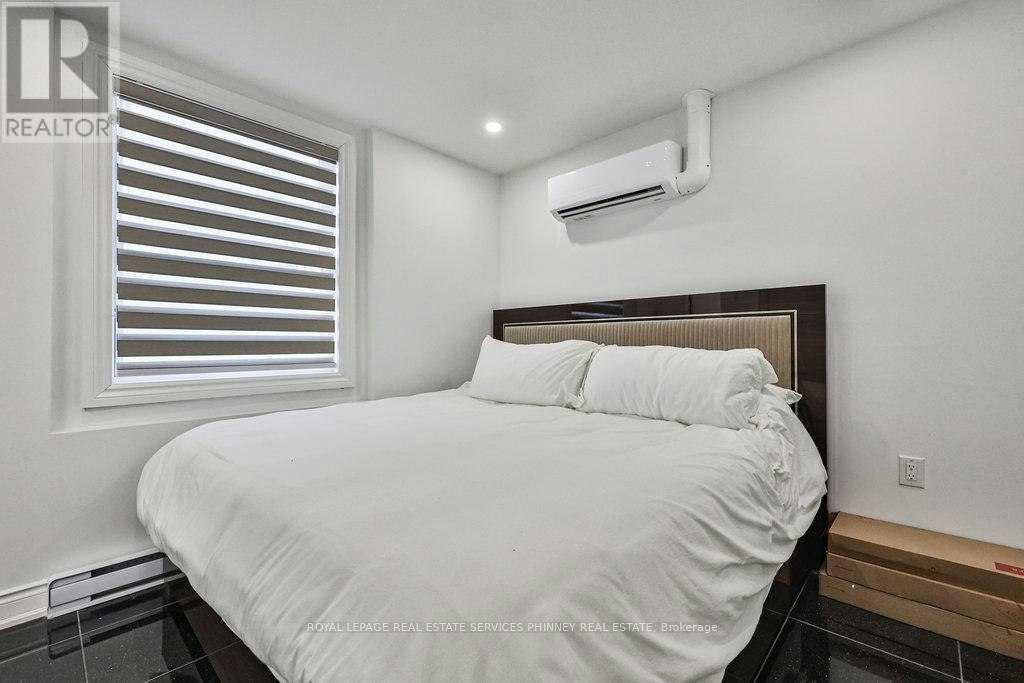 1-93 Park Street W, Mississauga, ON, L5H 1L2 - 14