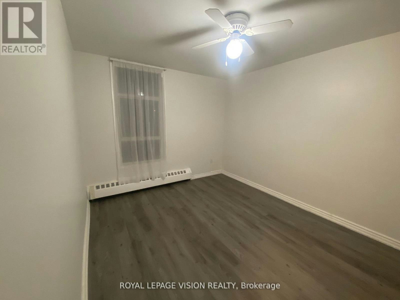 205-895 Kennedy Road, Toronto, ON, M1K 2E9 - 18