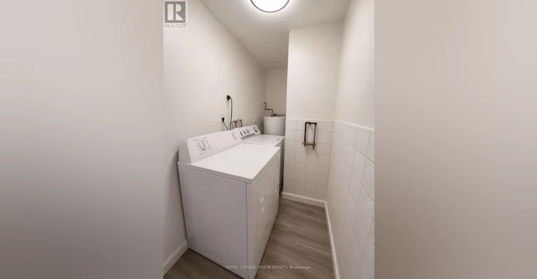 205-895 Kennedy Road, Toronto, ON, M1K 2E9 - 13