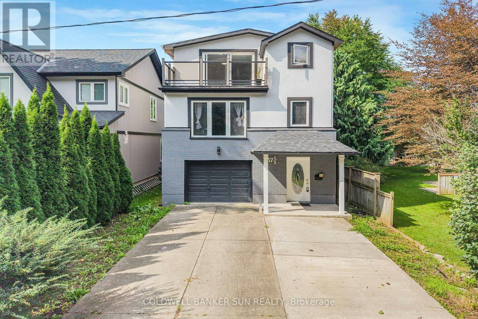 37-1/2 Cumberland Street, St. Catharines, ON, L2M 1E4