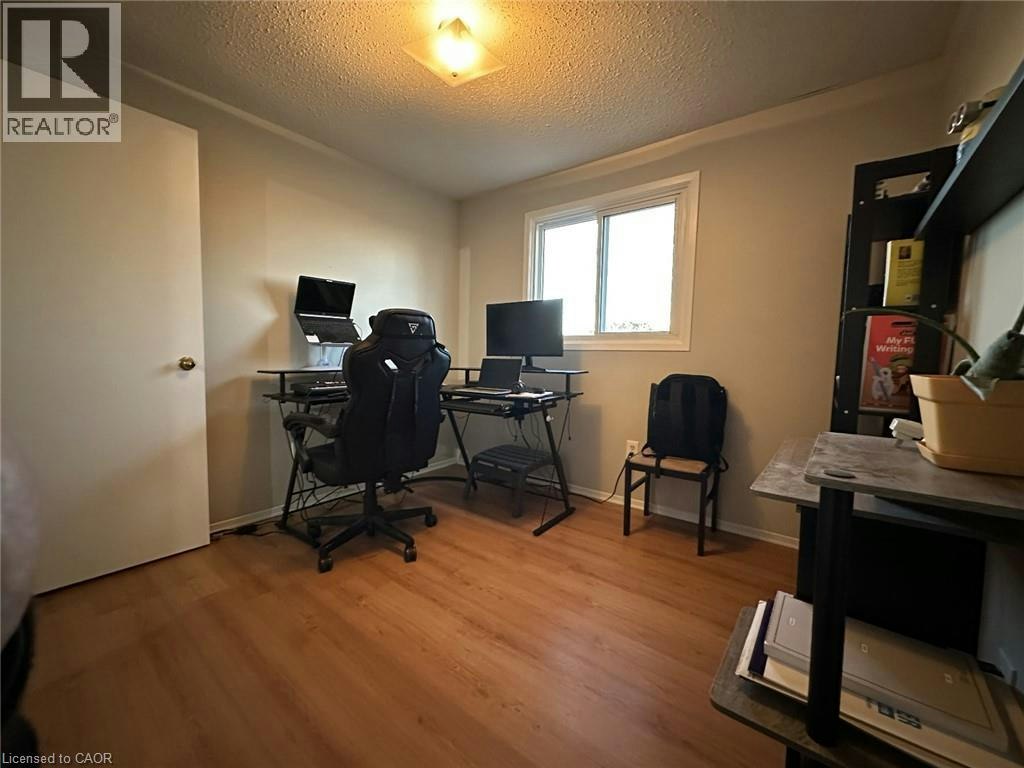 31-265 Williamsburg Road, Kitchener, ON, N2E 3H1 - 18