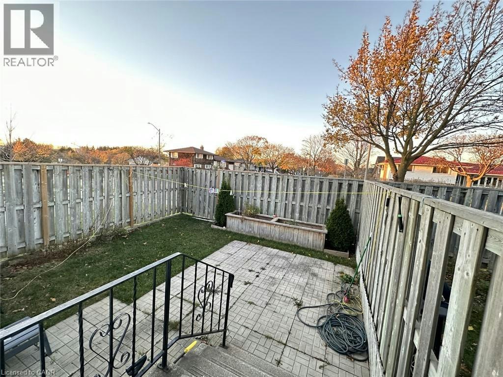 31-265 Williamsburg Road, Kitchener, ON, N2E 3H1 - 3