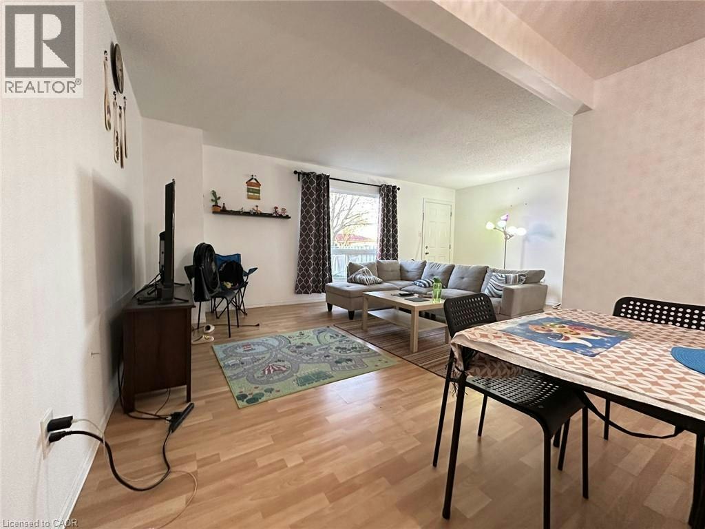 31-265 Williamsburg Road, Kitchener, ON, N2E 3H1 - 8