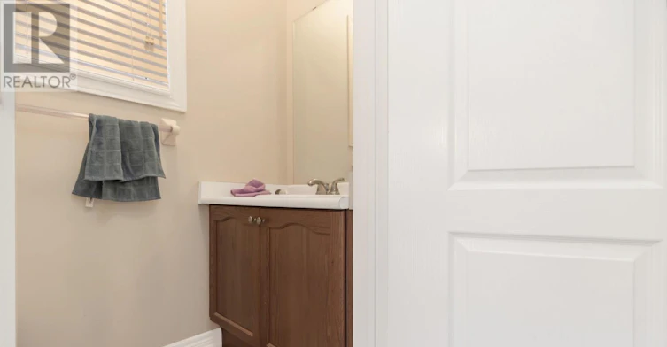 26 Altura Way, Brampton, ON, L6P 4A1 - 6