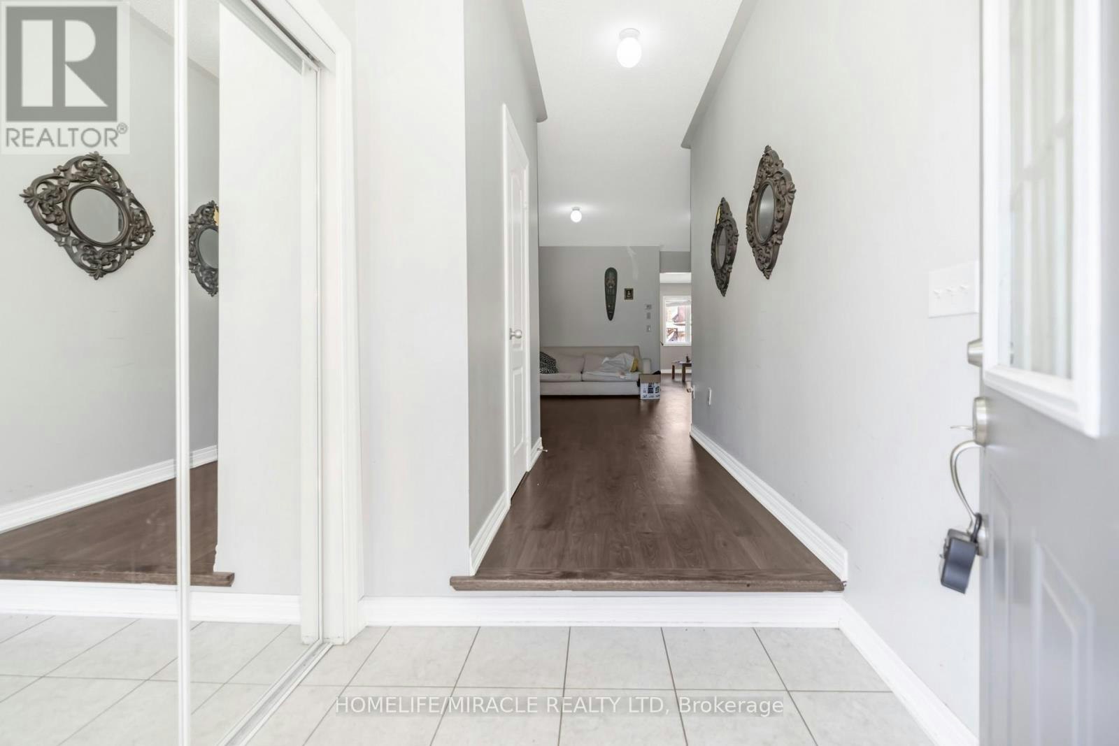 26 Altura Way, Brampton, ON, L6P 4A1 - 4