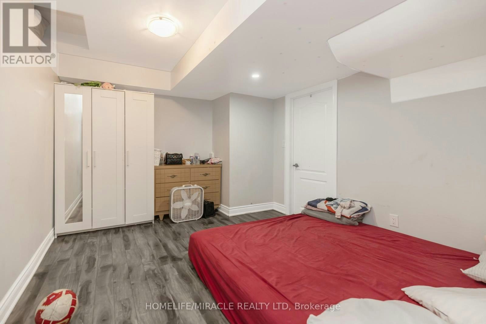 26 Altura Way, Brampton, ON, L6P 4A1 - 24