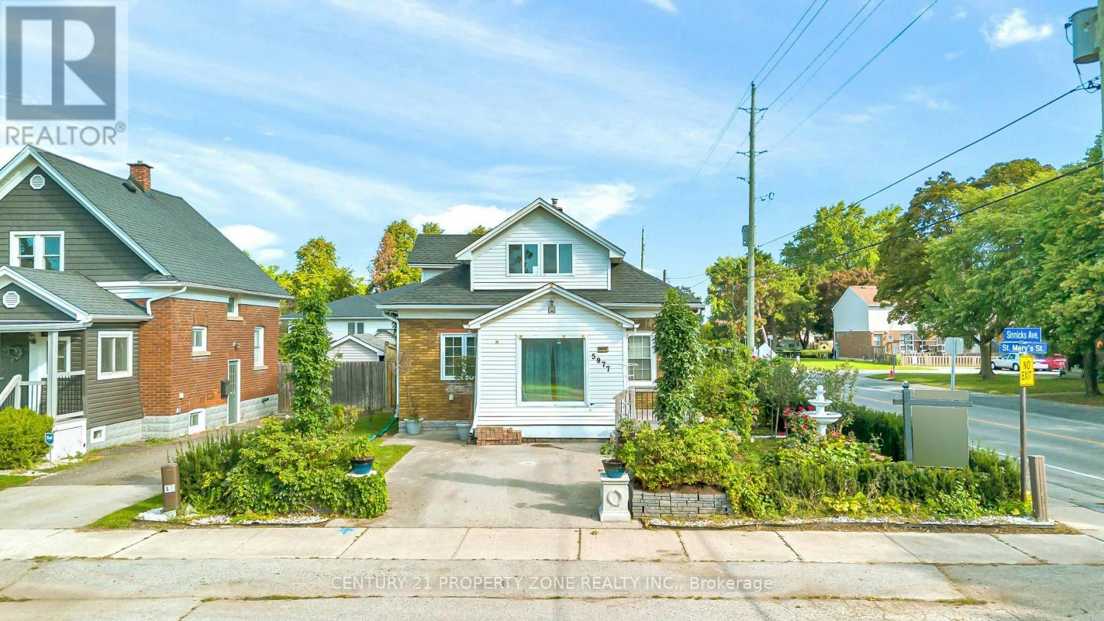 5977 Saint Marys Street, Niagara Falls, ON, L2J 1B8