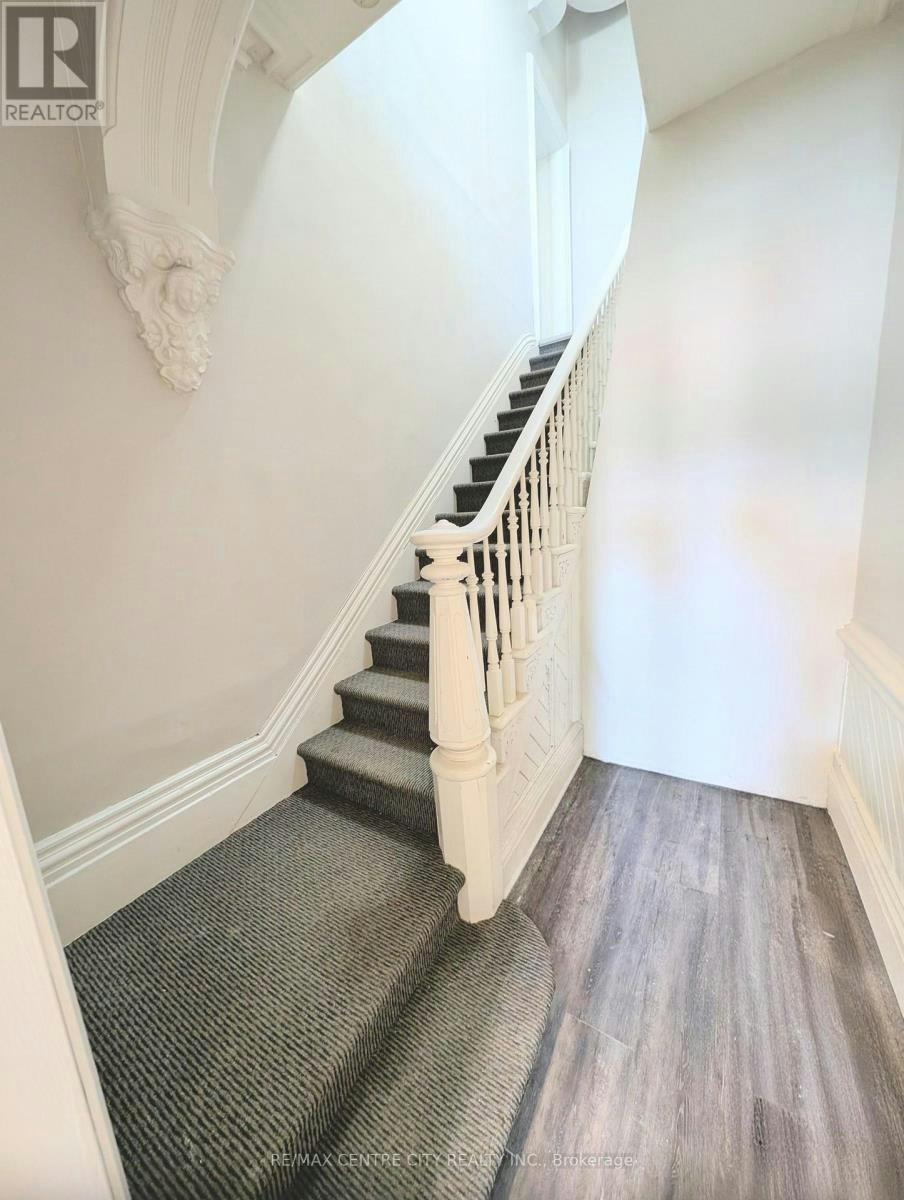 3-474 King Street, London, ON, N6B 1T1 - 2