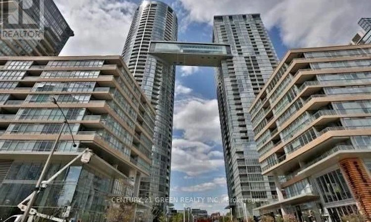 2308-15 Iceboat Terrace