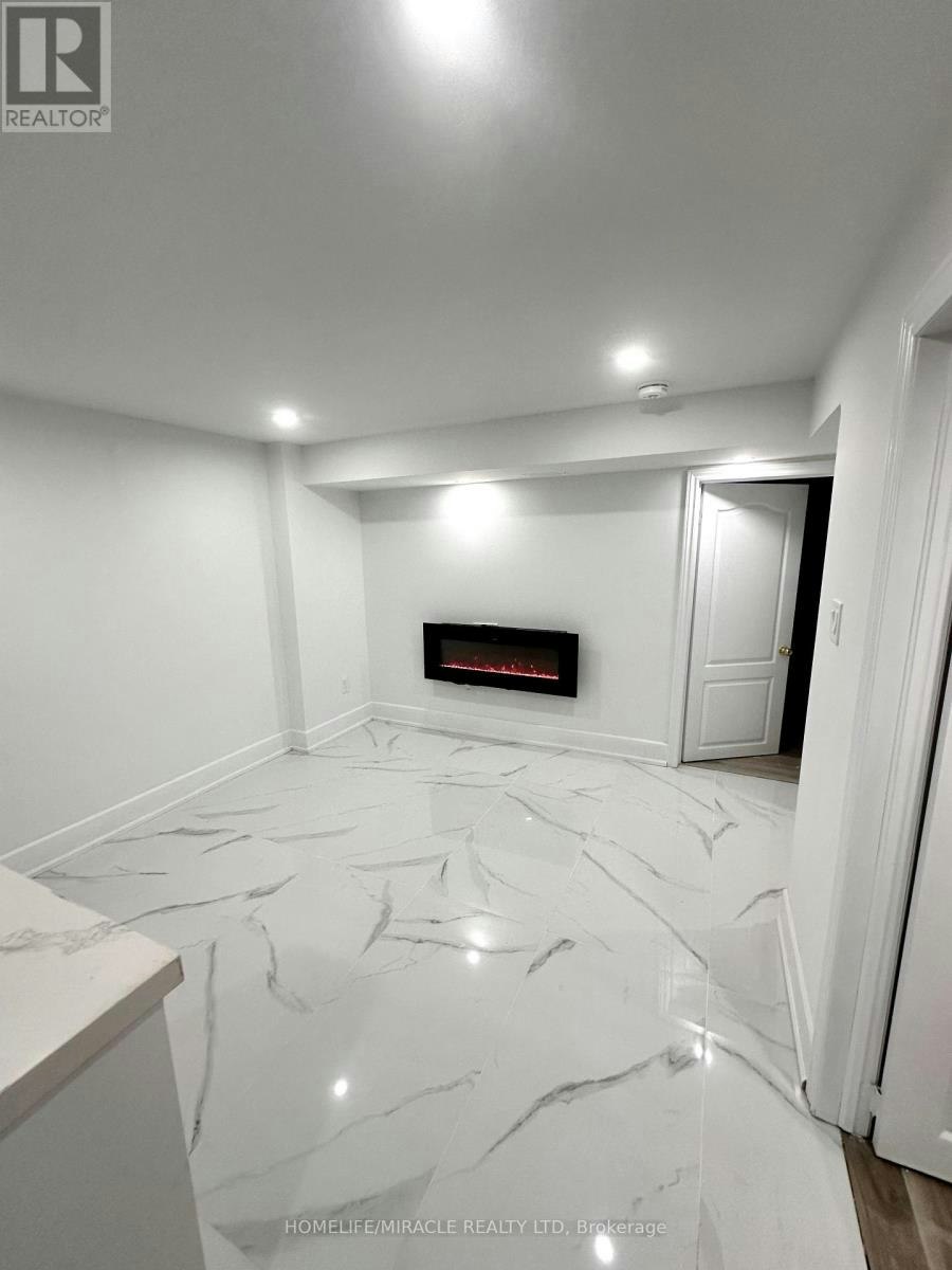 BSMT-50 Baycliffe Drive, Whitby, ON, L1P 0B2 - 5