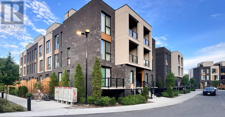 4-176 Clonmore Drive, Toronto, ON, M1N 1Y1 - 3