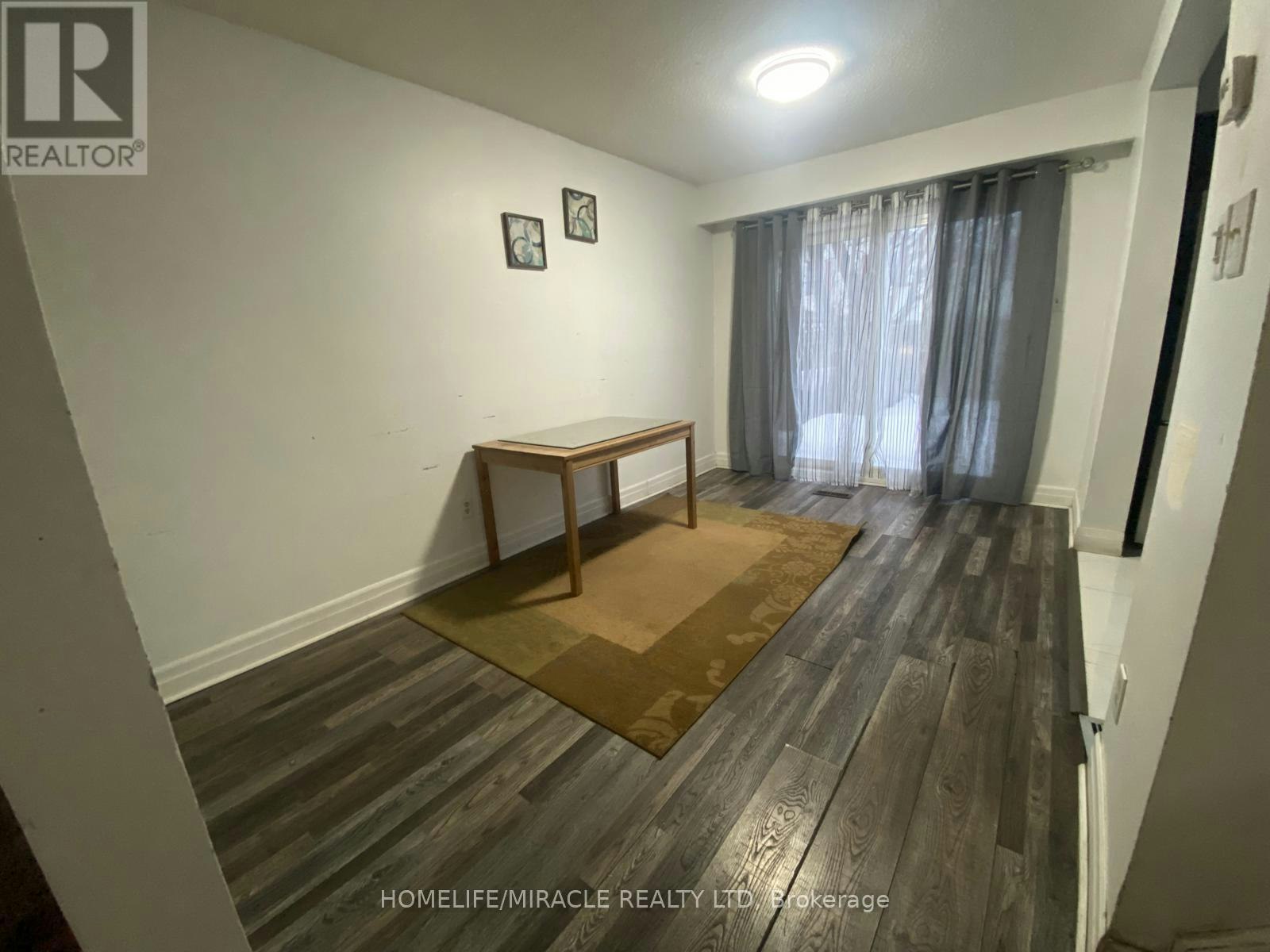 127 Fanshawe Drive, Brampton, ON, L6Z 1A8 - 3