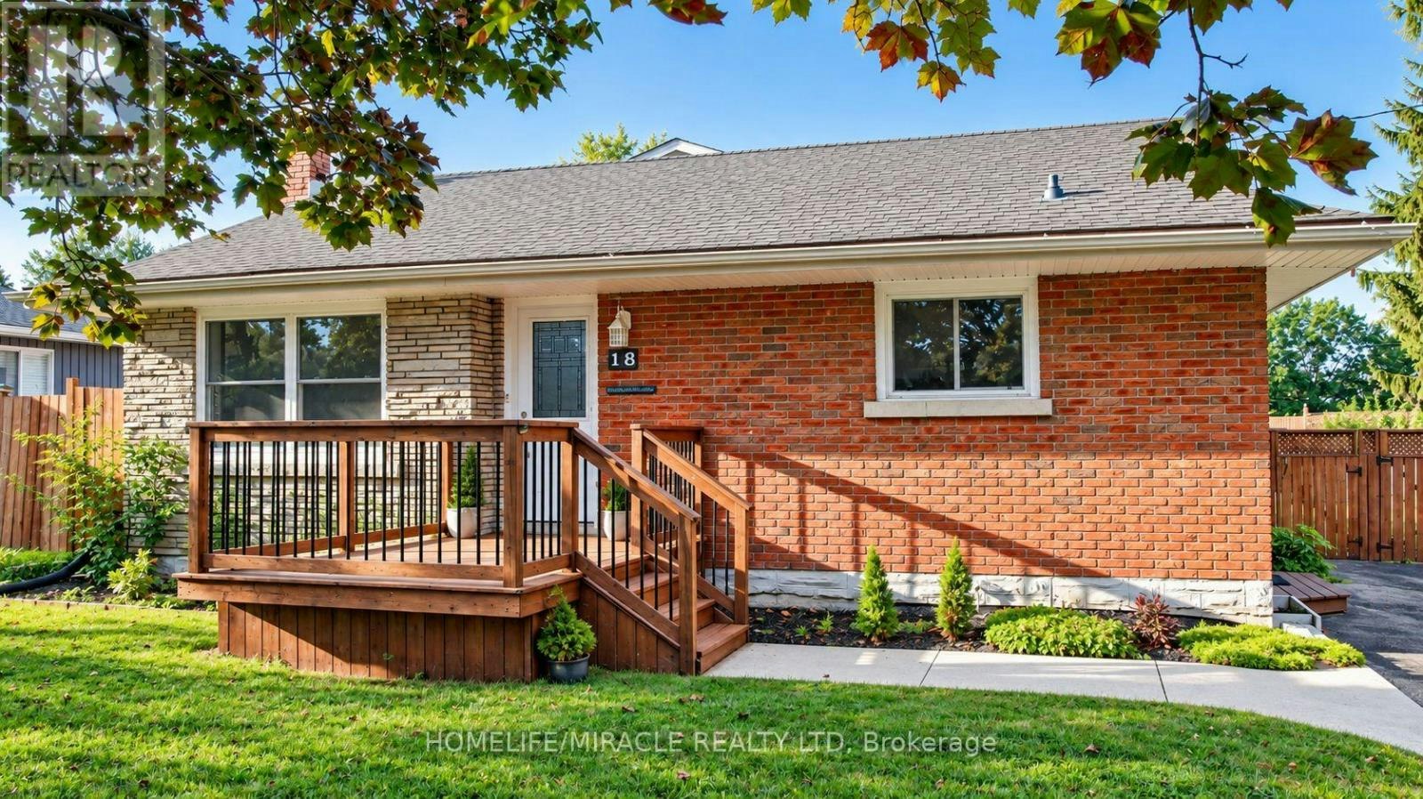 18 Clearview Drive, Cambridge, ON, N1S 1B2