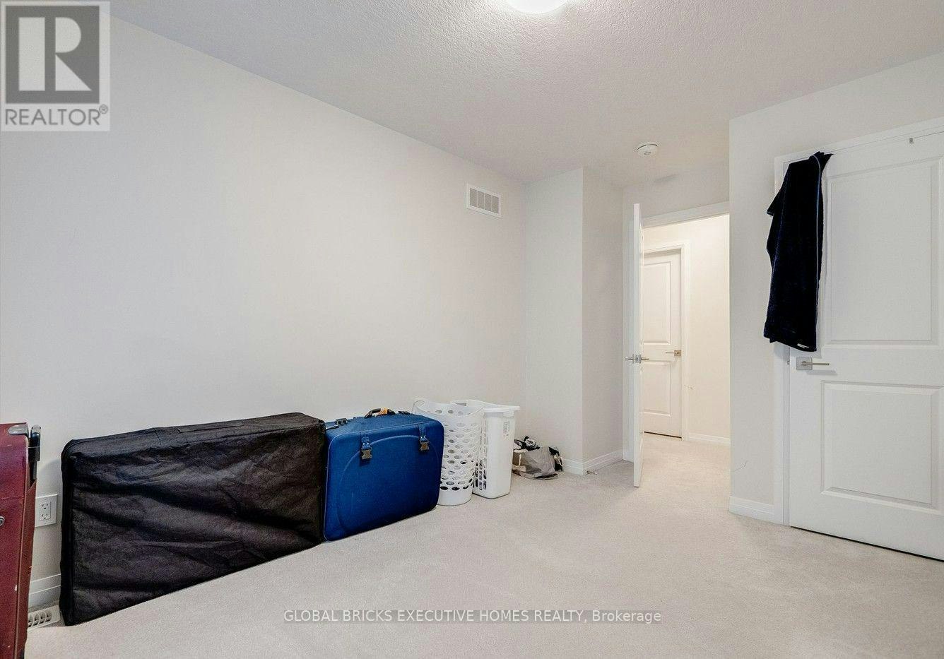 94 Progress Crescent, Kitchener, ON, N2R 0R7 - 10