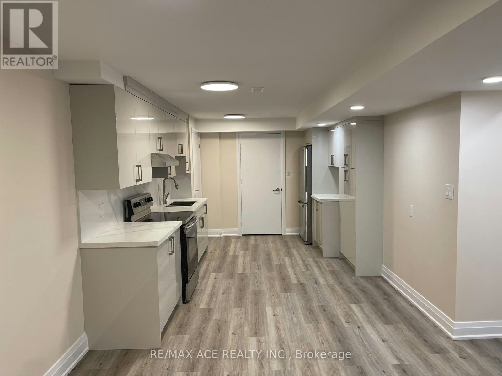 BSMT-668 Via Campanile Avenue, Vaughan, ON, L4H 0Y8 - 11