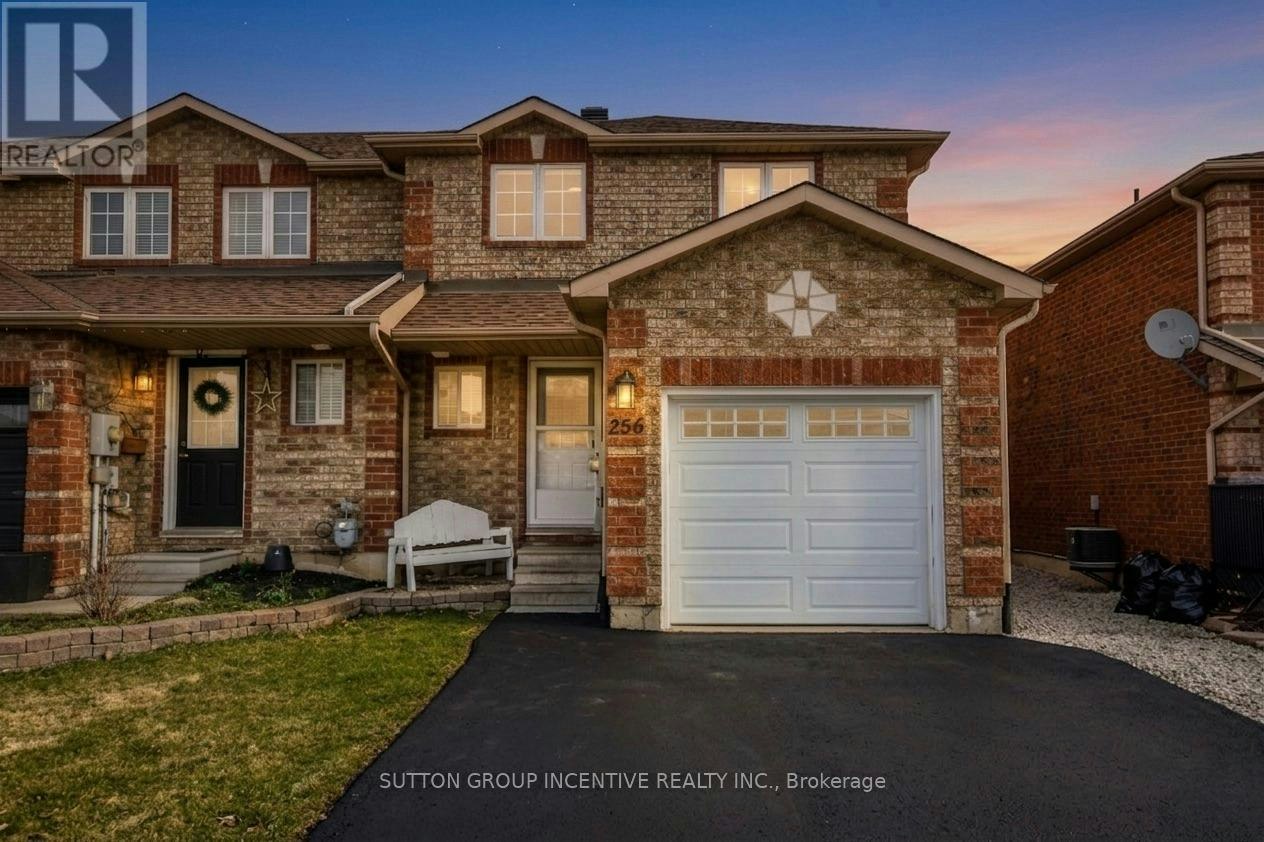 256 Dunsmore Lane, Barrie, ON, L4M 7A7