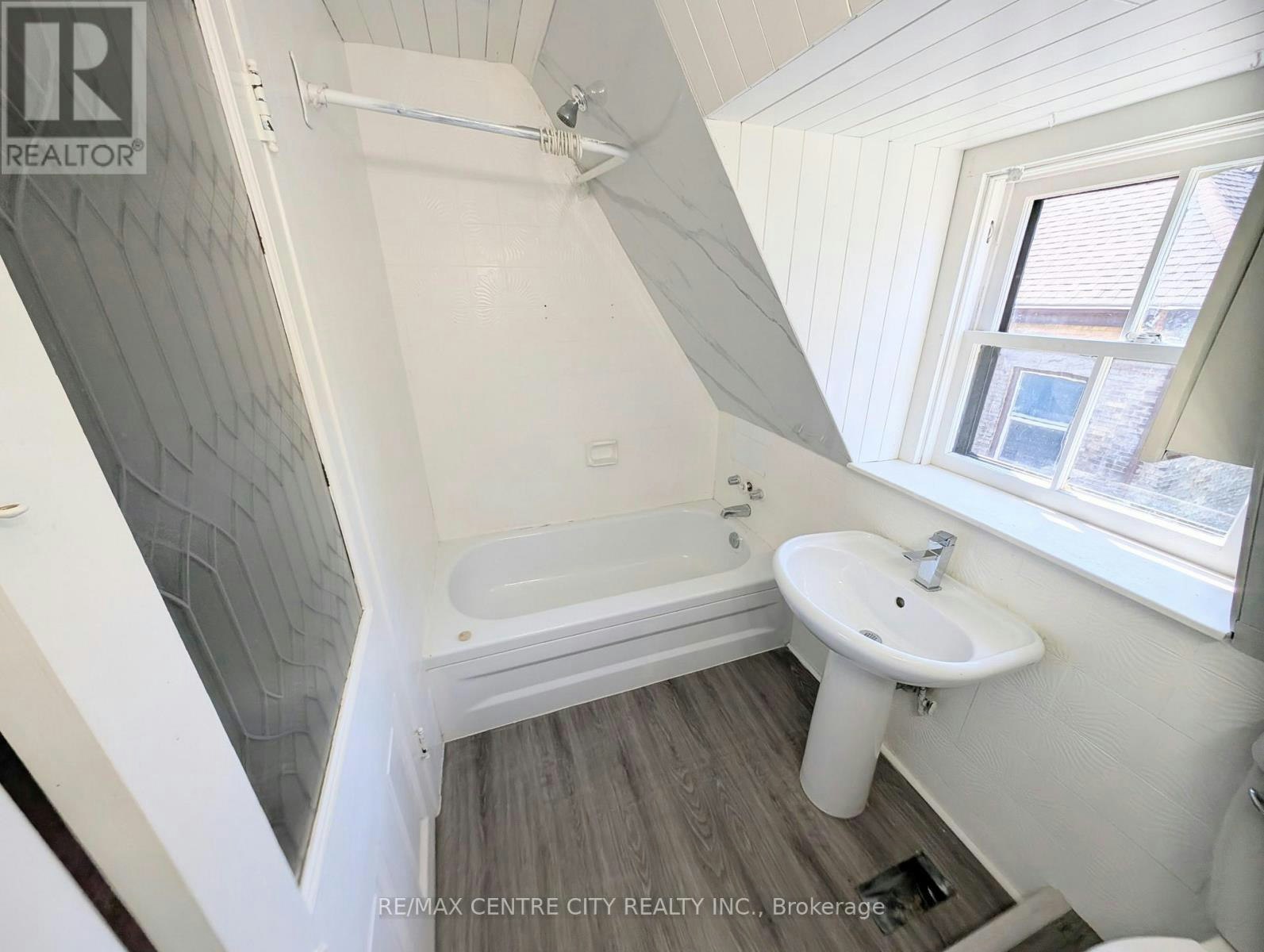 4-474 King Street, London, ON, N6B 1T1 - 6