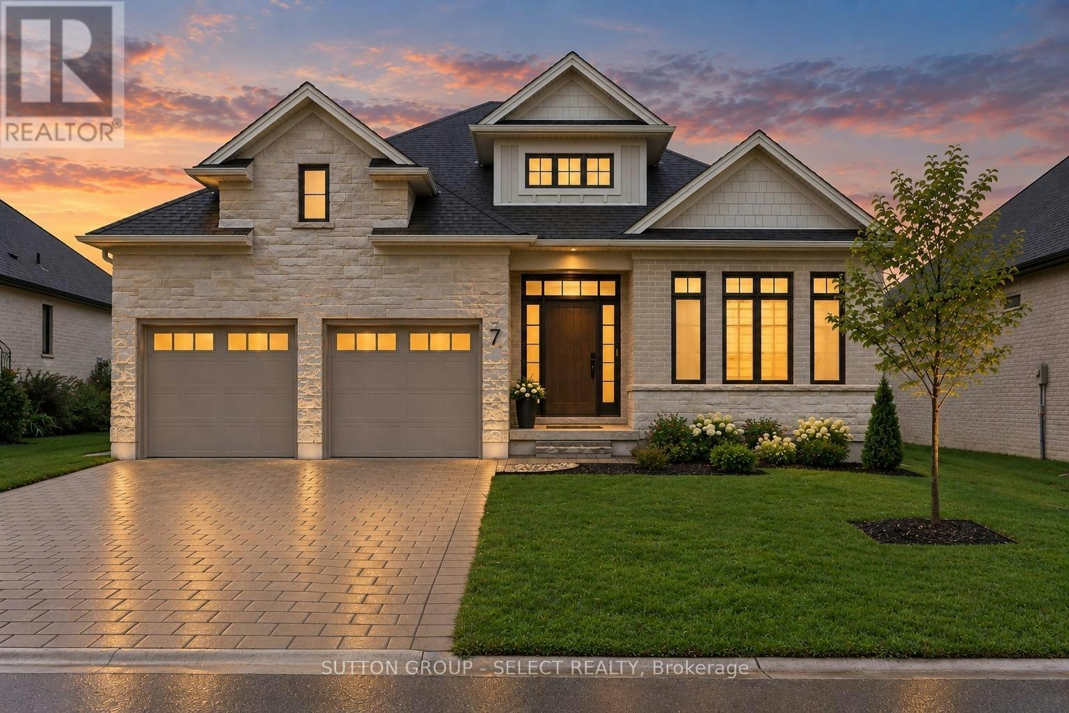 7 Violet Court, Komoka, ON, N0M 2A0