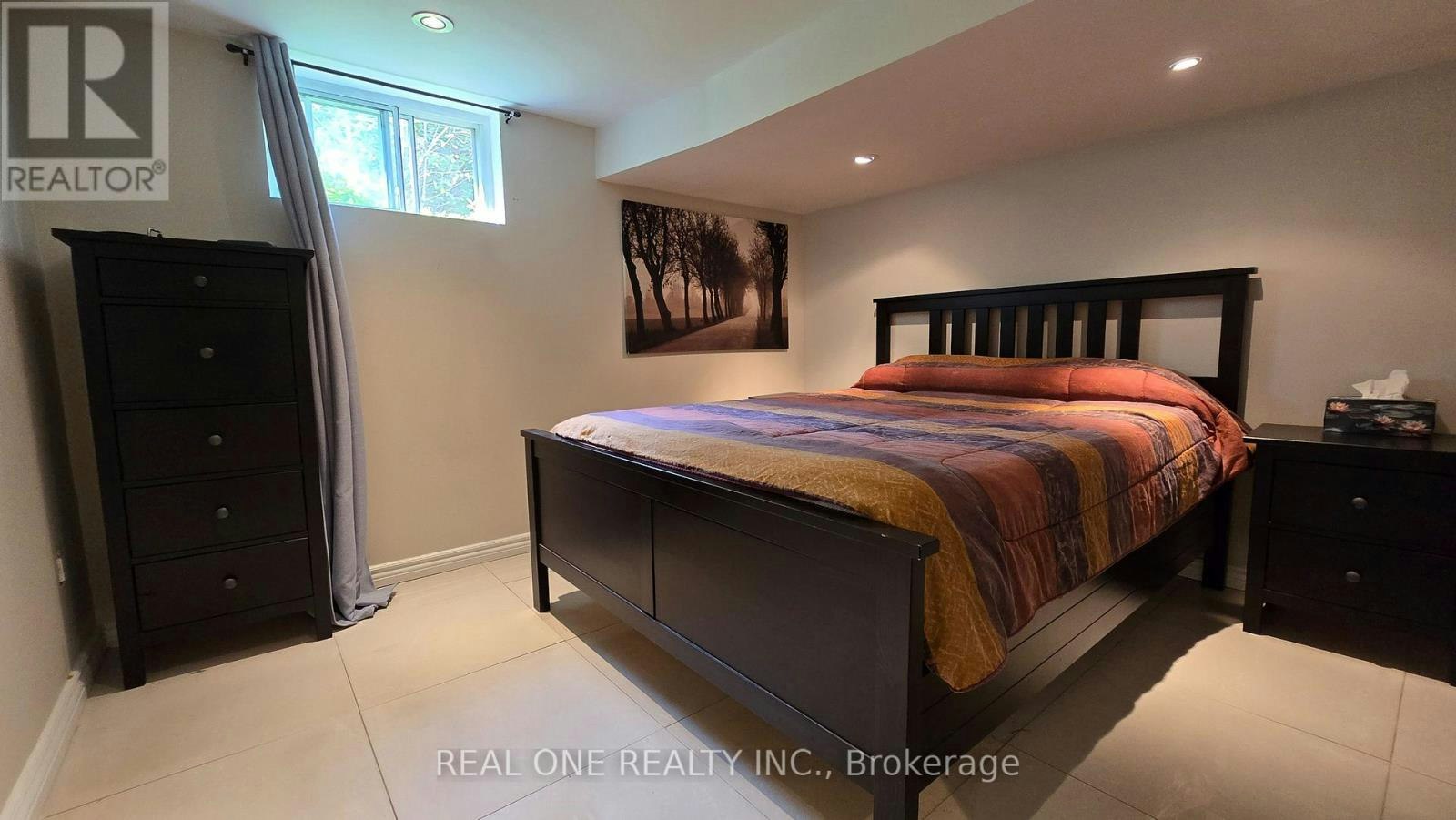 BSMT-369 Browndale Crescent, Richmond Hill, ON, L4C 3H9 - 12