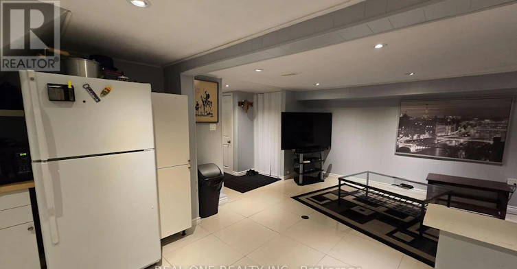 BSMT-369 Browndale Crescent, Richmond Hill, ON, L4C 3H9 - 5