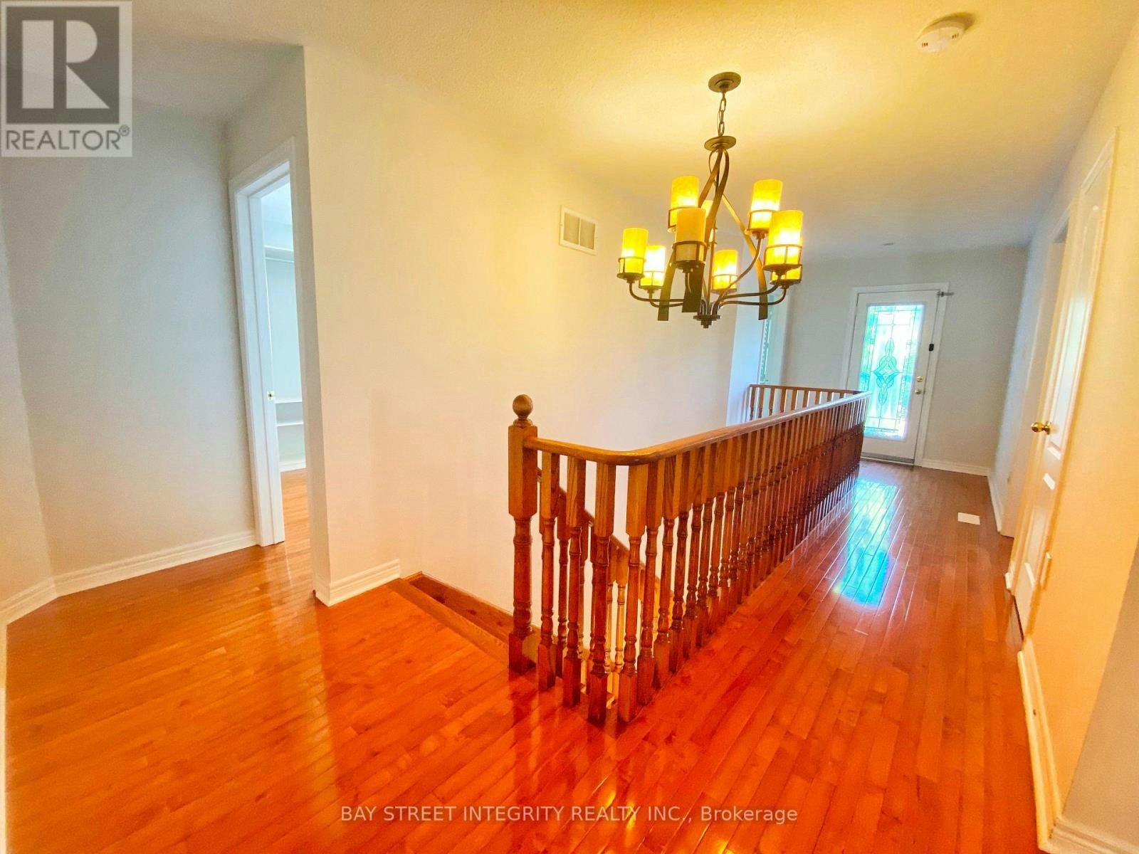 MAIN-114 Red River Crescent, Newmarket, ON, L3X 2R1 - 11