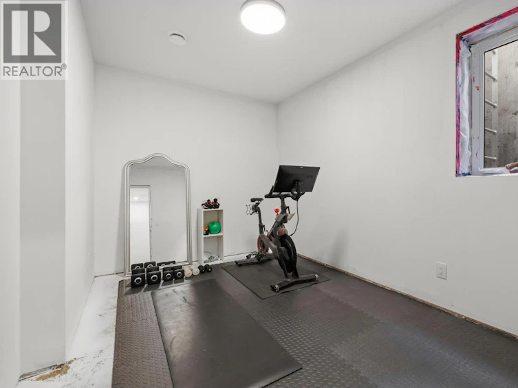 4231 Russo Street, Kelowna, BC, V1W 0C6 - 52
