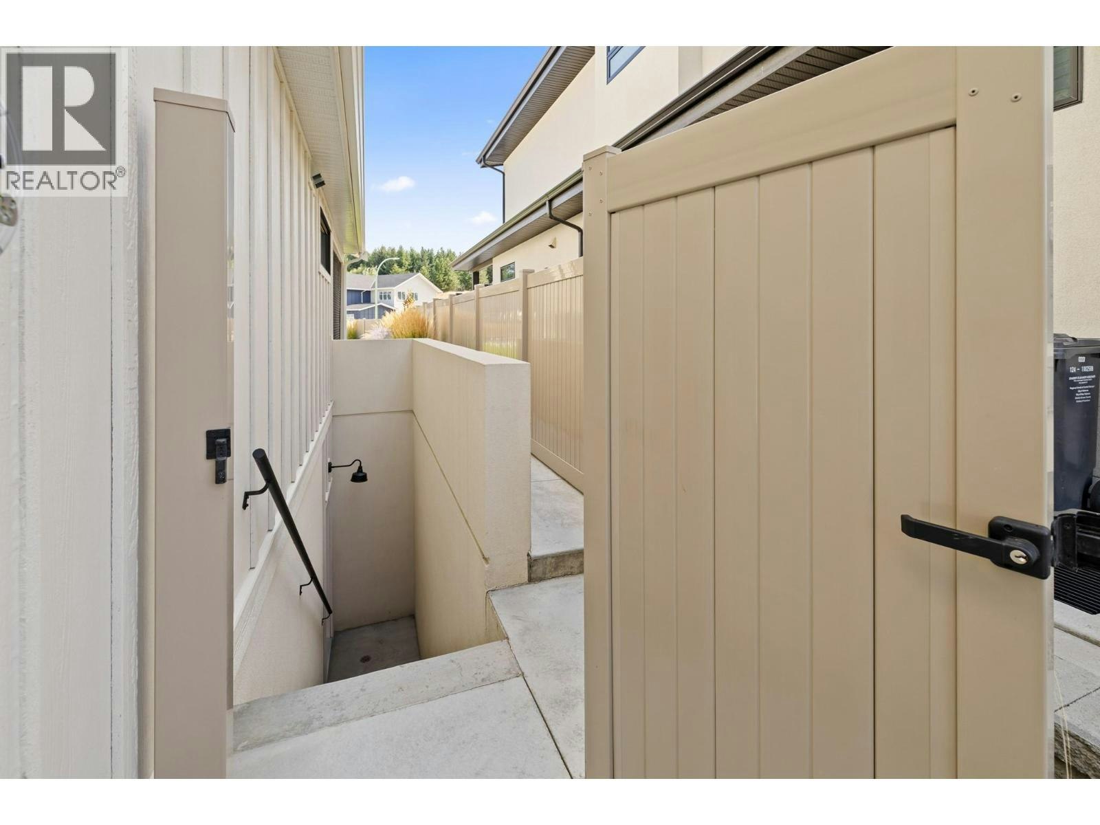 4231 Russo Street, Kelowna, BC, V1W 0C6 - 45