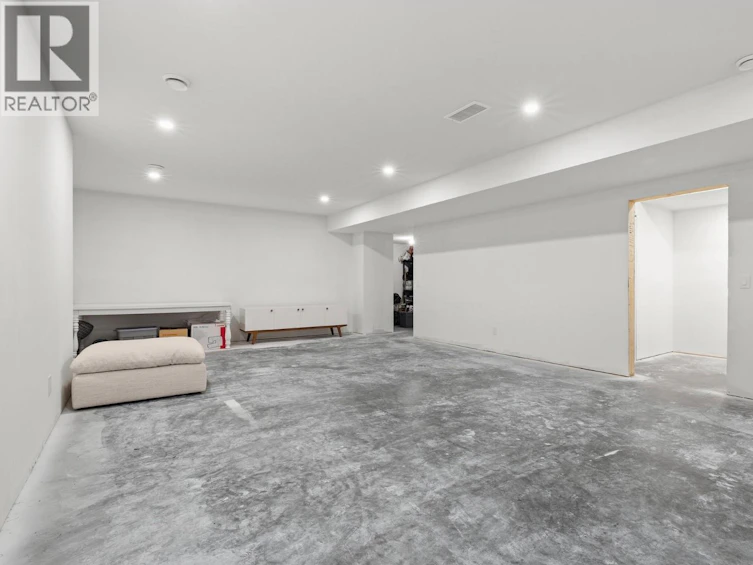 4231 Russo Street, Kelowna, BC, V1W 0C6 - 48