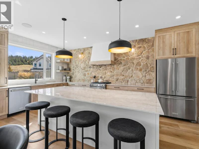 4231 Russo Street - 3