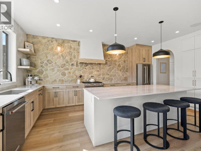 4231 Russo Street - 4