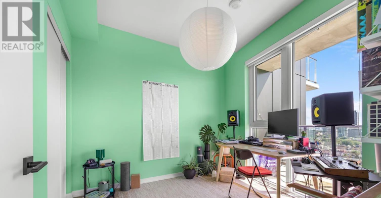 1403-10 Graphophone Grove, Toronto, ON, M6H 0E5 - 23