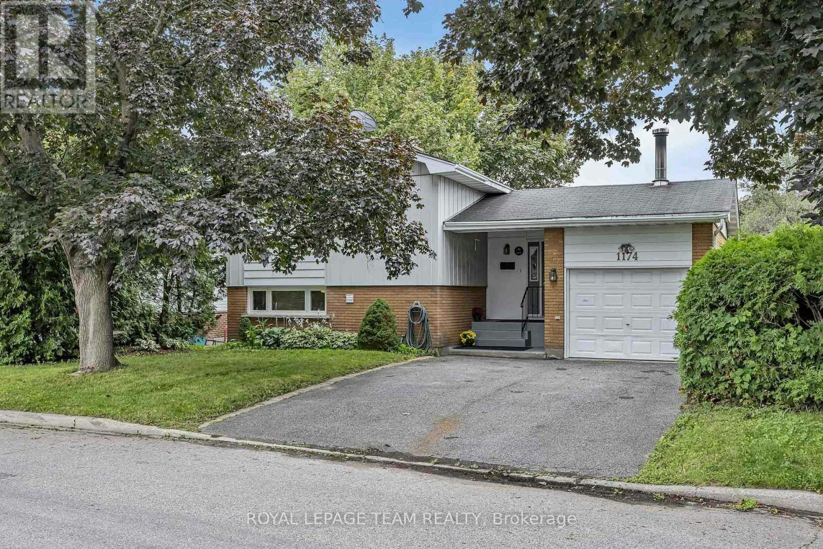 1174 Bonnie Crescent, Ottawa, ON, K2C 1Z5