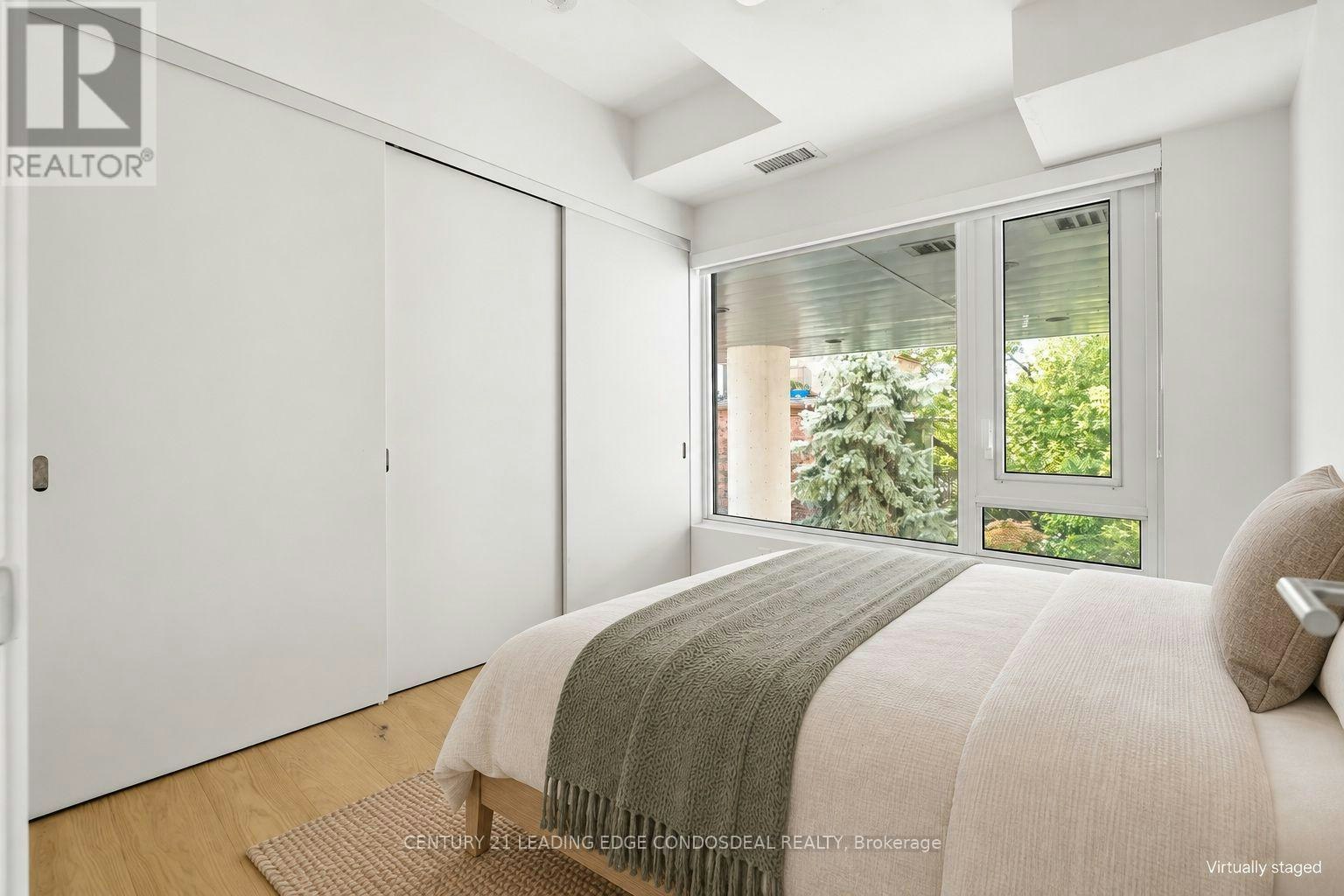 207-322 Dupont Street, Toronto, ON, M5R 0E3 - 17
