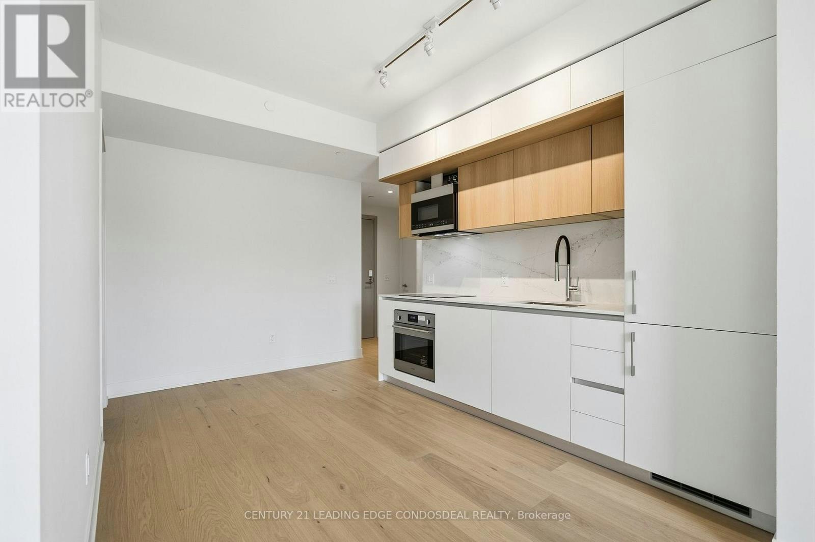 207-322 Dupont Street, Toronto, ON, M5R 0E3 - 10