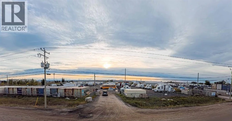 6915 40 Street NE, Calgary, AB, T3J 4H2 - 6
