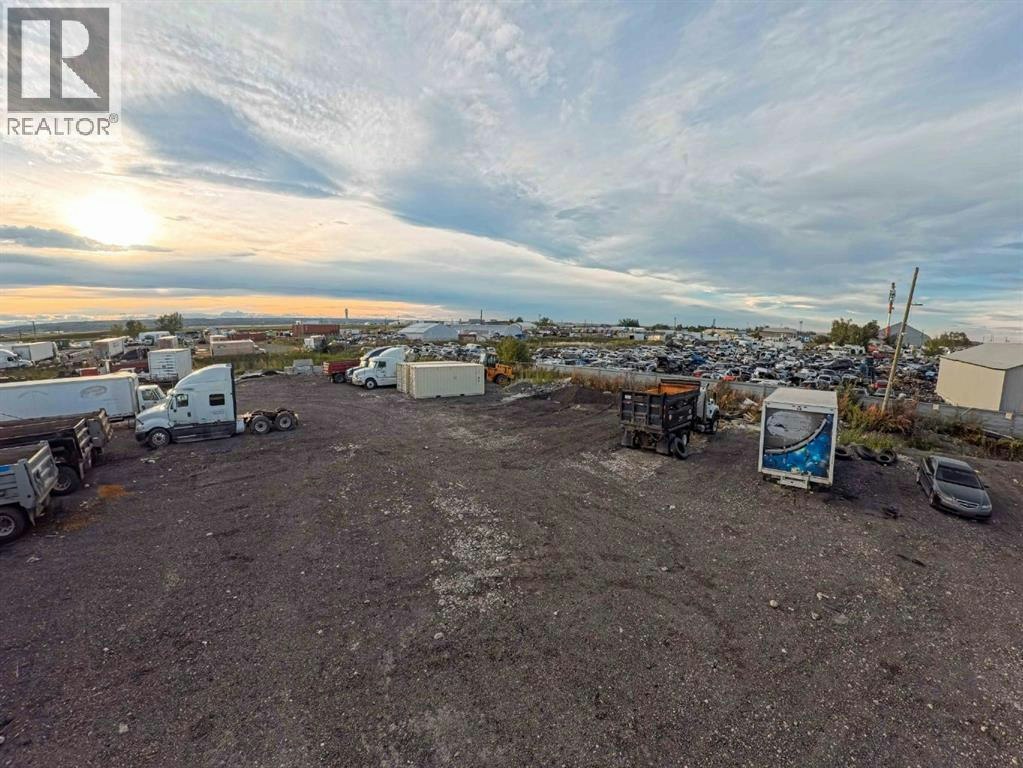 6915 40 Street NE, Calgary, AB, T3J 4H2 - 24